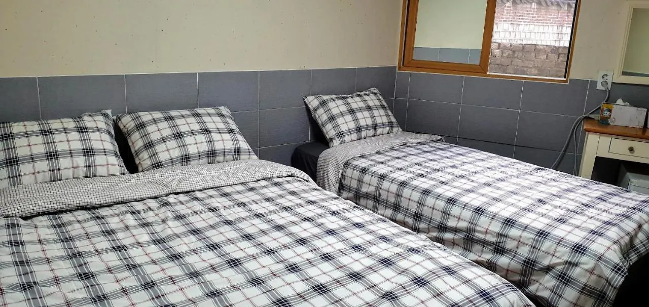 New Sun Guesthouse Myeongdong Seoul 2*,  South Korea