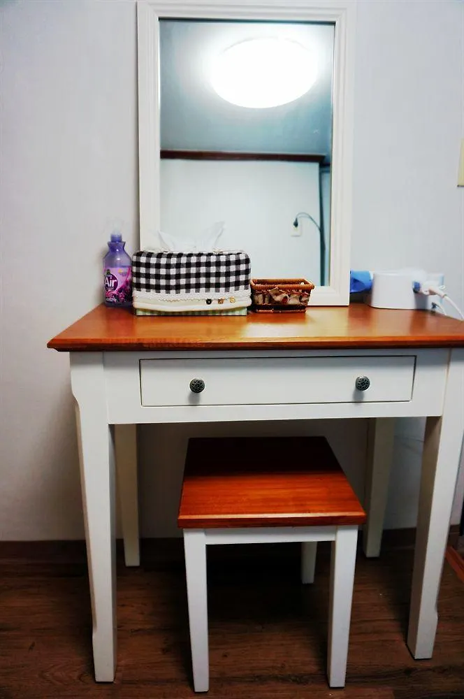 New Sun Guesthouse Myeongdong Seoul 2*,