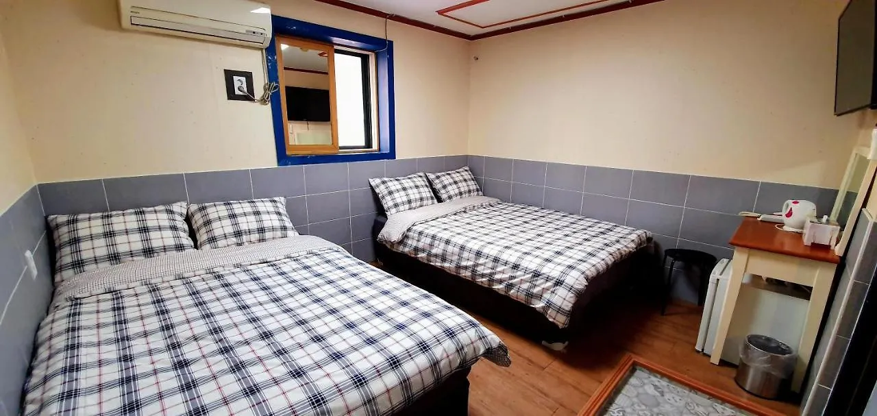 Guest house New Sun Guesthouse Myeongdong Seoul