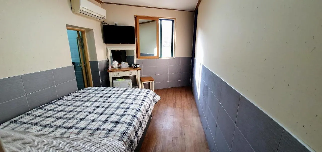 New Sun Guesthouse Myeongdong Seoul 2*,  South Korea