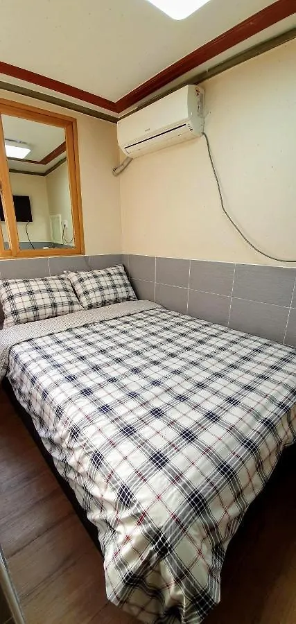 ** Guest house New Sun Guesthouse Myeongdong Seoul South Korea